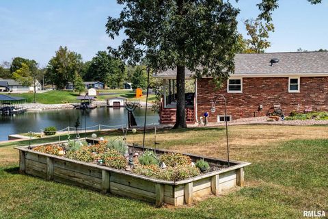 Tiny photo for 622 Dongola Court, Creal Springs, IL 62922 (MLS # QC4267233)