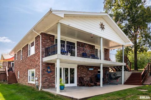 Tiny photo for 622 Dongola Court, Creal Springs, IL 62922 (MLS # QC4267233)