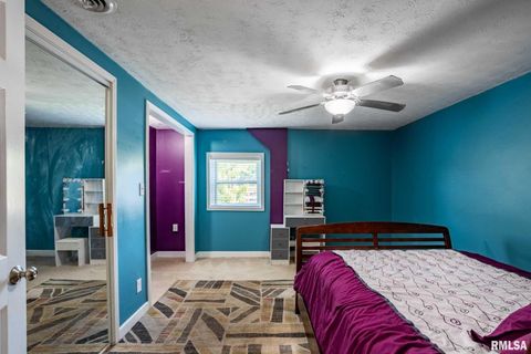 Tiny photo for 622 Dongola Court, Creal Springs, IL 62922 (MLS # QC4267233)