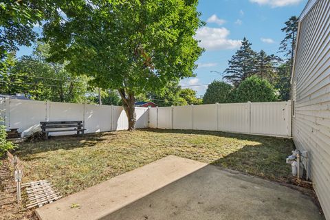 Tiny photo for 10133 W Wadsworth Road, Beach Park, IL 60099 (MLS # 12451662)