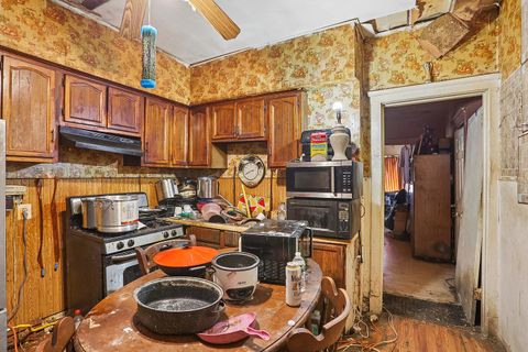 Tiny photo for 7127 S Artesian Avenue, Chicago, IL 60629 (MLS # 12600382)