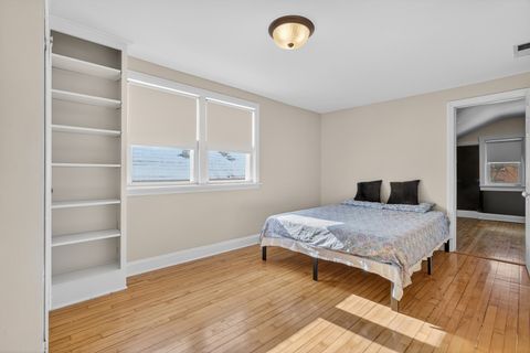 Tiny photo for 810 S Euclid Avenue, Oak Park, IL 60304 (MLS # 12549196)