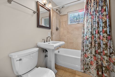 Tiny photo for 810 S Euclid Avenue, Oak Park, IL 60304 (MLS # 12549196)