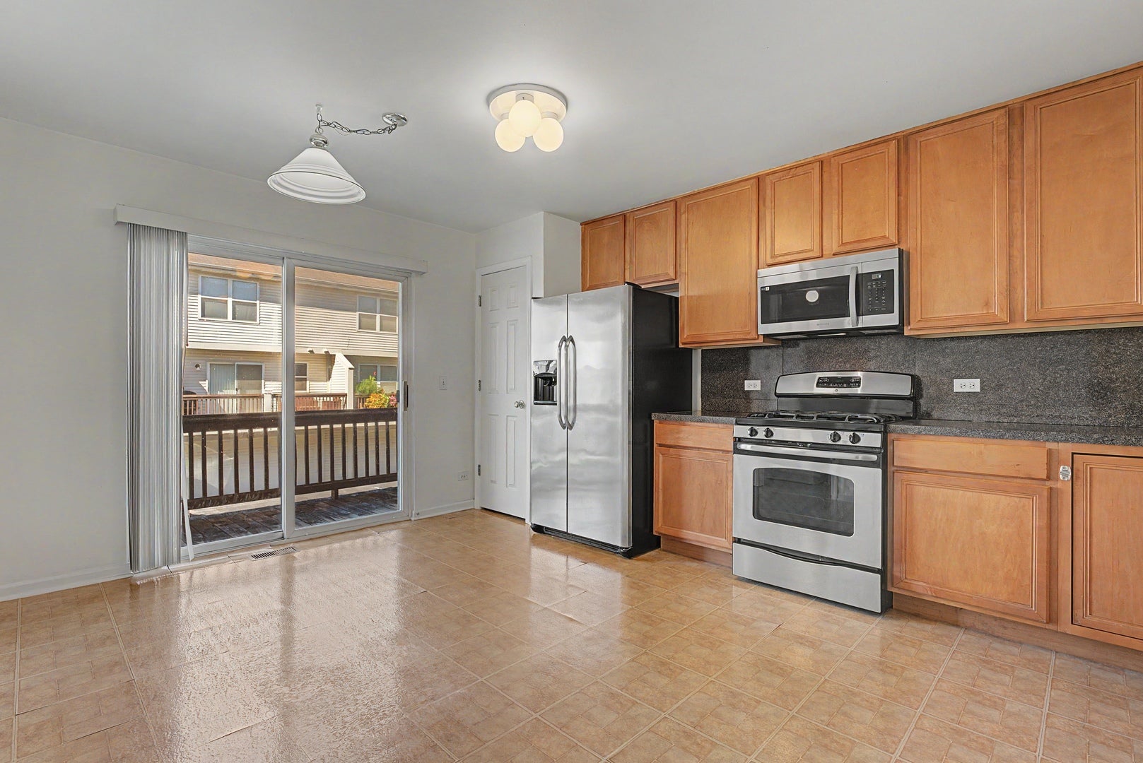792 RIVER MILL Parkway