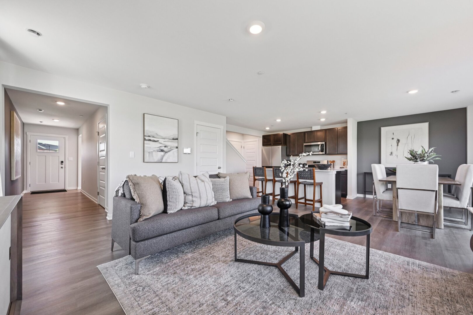 3559 Richardson Circle