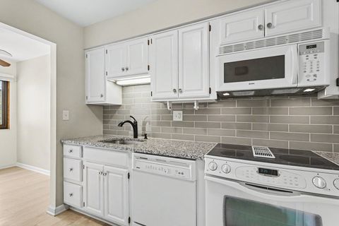 Tiny photo for 541 Verde Drive, Schaumburg, IL 60173 (MLS # 12657158)