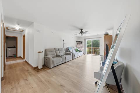 Tiny photo for 182 Aspen Court, North Aurora, IL 60542 (MLS # 12733906)