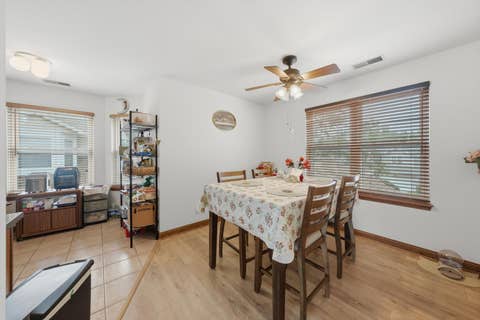 Tiny photo for 182 Aspen Court, North Aurora, IL 60542 (MLS # 12733906)