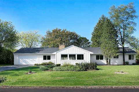 3336 Overland Pass Northbrook IL 60062