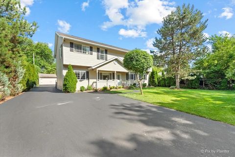 Tiny photo for 2819 Sun Valley Drive, Cary, IL 60013 (MLS # 12456242)