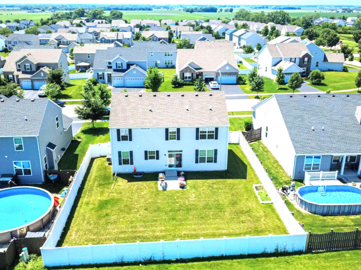 1908 Foxborough Way