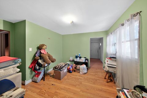 Tiny photo for 11S100 Carpenter Street, Lemont, IL 60439 (MLS # 12485613)