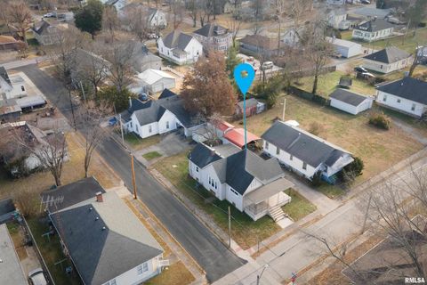 Tiny photo for 501 S BUCHANAN Street, Marion, IL 62959 (MLS # EB460756)