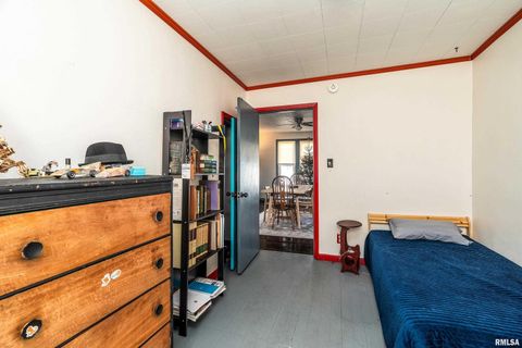 Tiny photo for 501 S BUCHANAN Street, Marion, IL 62959 (MLS # EB460756)