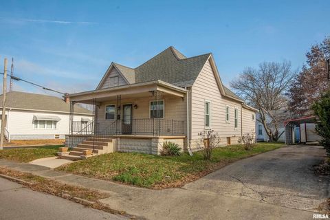 Tiny photo for 501 S BUCHANAN Street, Marion, IL 62959 (MLS # EB460756)