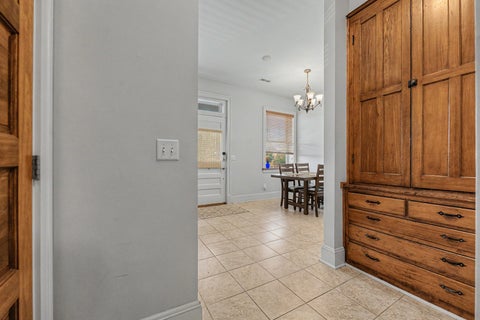 Tiny photo for 116 W Locust Street, Bloomington, IL 61701 (MLS # 12755012)