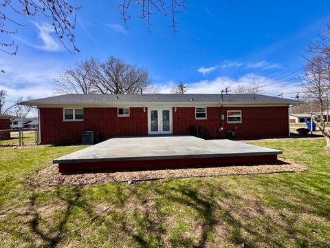 Tiny photo for 601 S Binkley Street, West Frankfort, IL 62896 (MLS # 12601008)