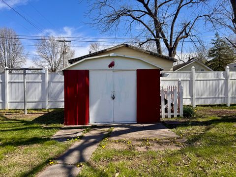 Tiny photo for 601 S Binkley Street, West Frankfort, IL 62896 (MLS # 12601008)