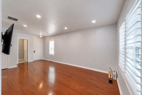 Tiny photo for 600 Vine Street, Hampshire, IL 60140 (MLS # 12737704)