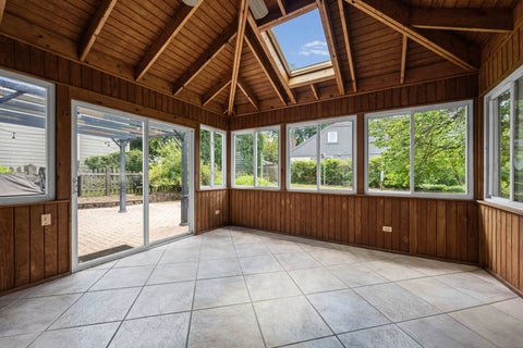 Tiny photo for 281 Tyler Court, Libertyville, IL 60048 (MLS # 12710943)