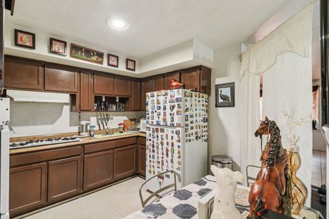 Tiny photo for 1107 E Algonquin Road #4, Arlington Heights, IL 60005 (MLS # 12497718)