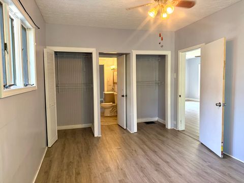 Tiny photo for 806 E Boulevard Street, Marion, IL 62959 (MLS # 12686862)