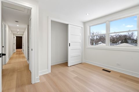 Tiny photo for 426 Argyll Lane, Schaumburg, IL 60194 (MLS # 12590696)