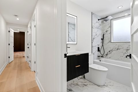 Tiny photo for 426 Argyll Lane, Schaumburg, IL 60194 (MLS # 12590696)