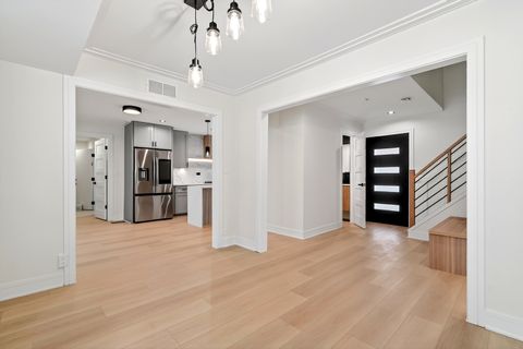 Tiny photo for 426 Argyll Lane, Schaumburg, IL 60194 (MLS # 12590696)