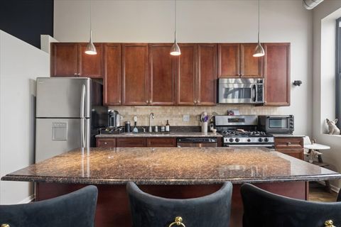 Tiny photo for 1525 S Sangamon Street #716, Chicago, IL 60608 (MLS # 12594414)