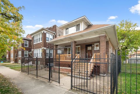 Tiny photo for 6818 S Harper Avenue, Chicago, IL 60637 (MLS # 12510141)