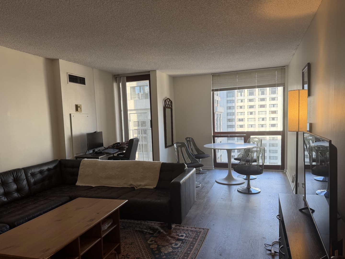 200 N Dearborn Street 2405