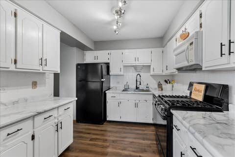 Tiny photo for 10704 Kilpatrick Avenue #3B, Oak Lawn, IL 60453 (MLS # 12719833)