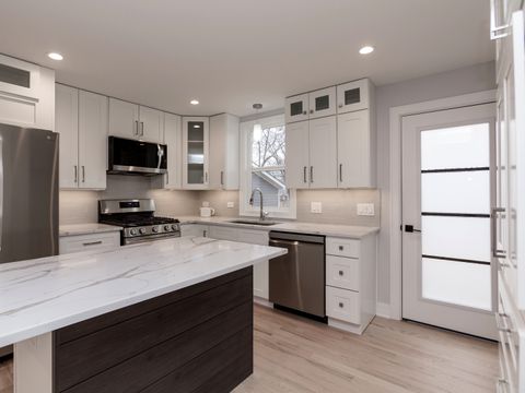 Tiny photo for 6310 Hilly Way, Cary, IL 60013 (MLS # 12456444)