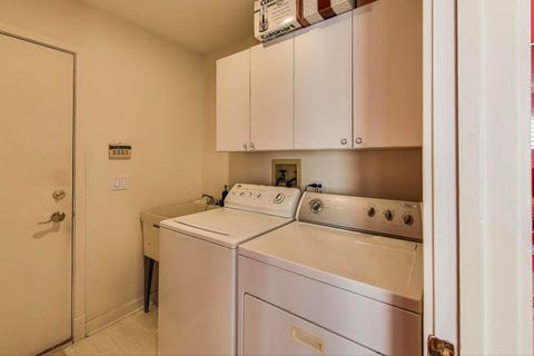 Tiny photo for 336 Rivershire Court, Lincolnshire, IL 60069 (MLS # 12484796)