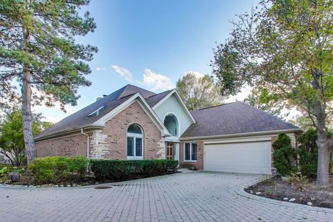 Tiny photo for 336 Rivershire Court, Lincolnshire, IL 60069 (MLS # 12484796)