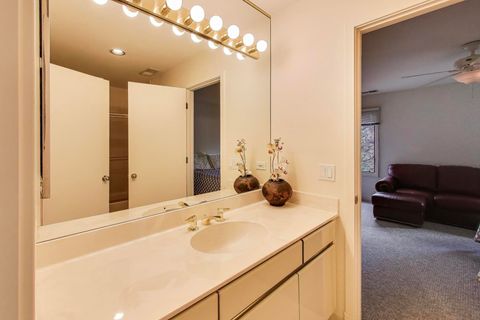 Tiny photo for 336 Rivershire Court, Lincolnshire, IL 60069 (MLS # 12484796)