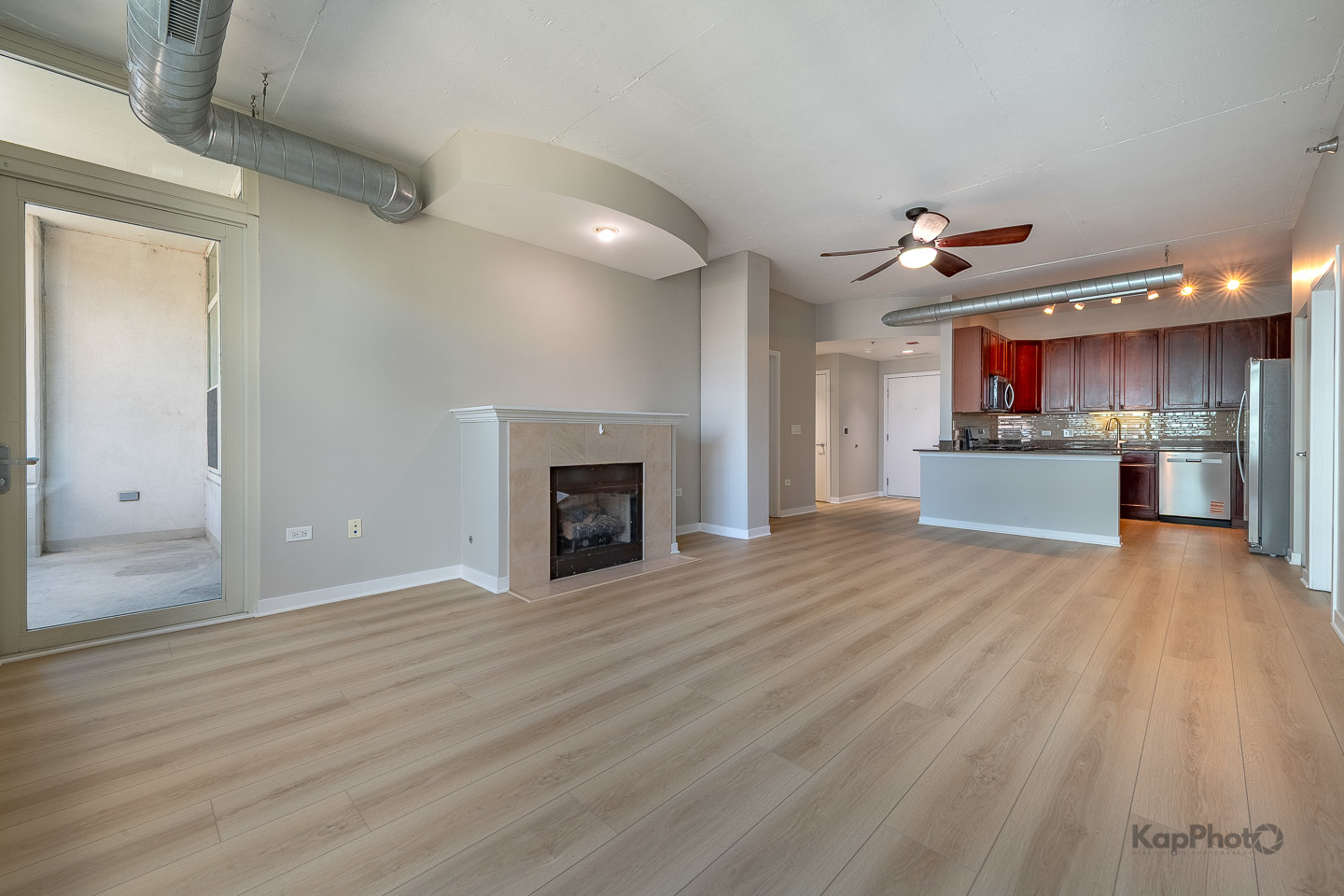 909 W Washington Boulevard 712