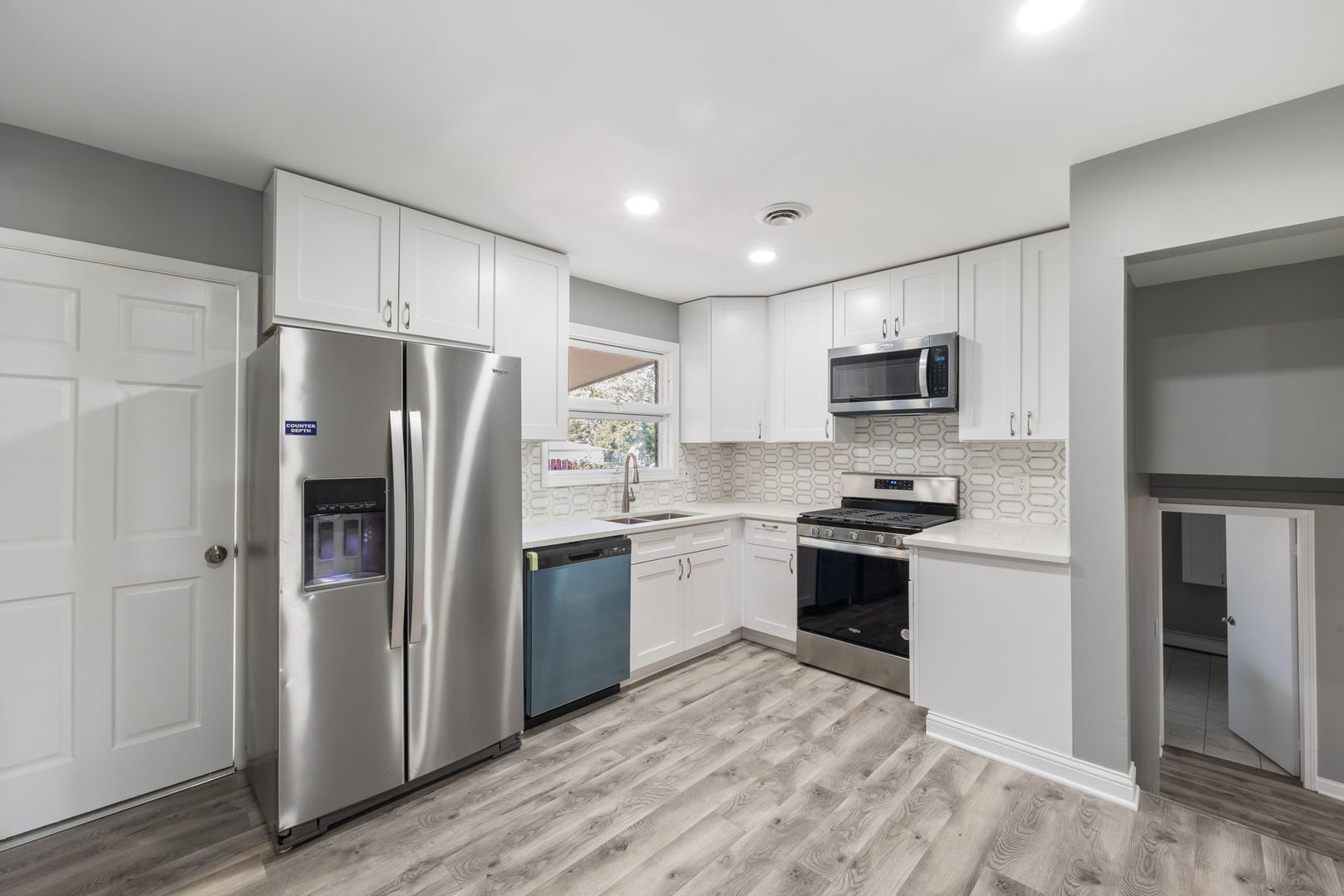 8746 S 81st Court