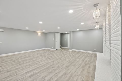 Tiny photo for 8746 S 81st Court, Hickory Hills, IL 60457 (MLS # 12630926)
