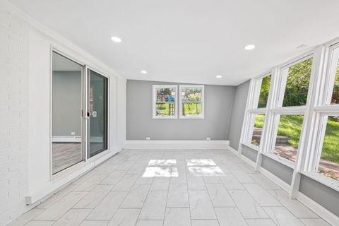Tiny photo for 8746 S 81st Court, Hickory Hills, IL 60457 (MLS # 12630926)