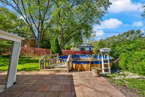 Tiny photo for 8746 S 81st Court, Hickory Hills, IL 60457 (MLS # 12630926)