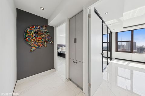 Tiny photo for 3150 N Lake Shore Drive #27F, Chicago, IL 60657 (MLS # 12329383)