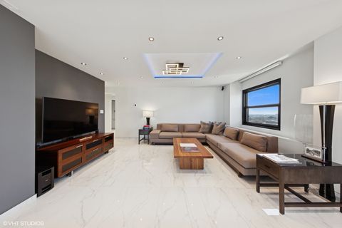 Tiny photo for 3150 N Lake Shore Drive #27F, Chicago, IL 60657 (MLS # 12329383)
