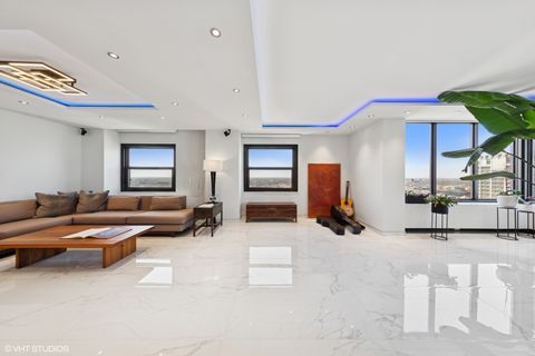 Tiny photo for 3150 N Lake Shore Drive #27F, Chicago, IL 60657 (MLS # 12329383)