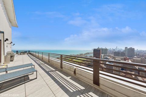 Tiny photo for 3150 N Lake Shore Drive #27F, Chicago, IL 60657 (MLS # 12329383)
