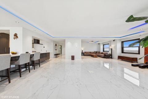 Tiny photo for 3150 N Lake Shore Drive #27F, Chicago, IL 60657 (MLS # 12329383)