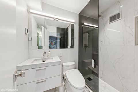 Tiny photo for 3150 N Lake Shore Drive #27F, Chicago, IL 60657 (MLS # 12329383)