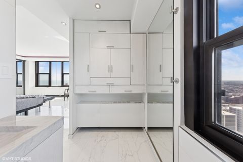 Tiny photo for 3150 N Lake Shore Drive #27F, Chicago, IL 60657 (MLS # 12329383)