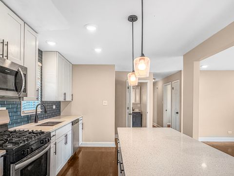 Tiny photo for 7241 Beloit Avenue, Bridgeview, IL 60455 (MLS # 12622299)